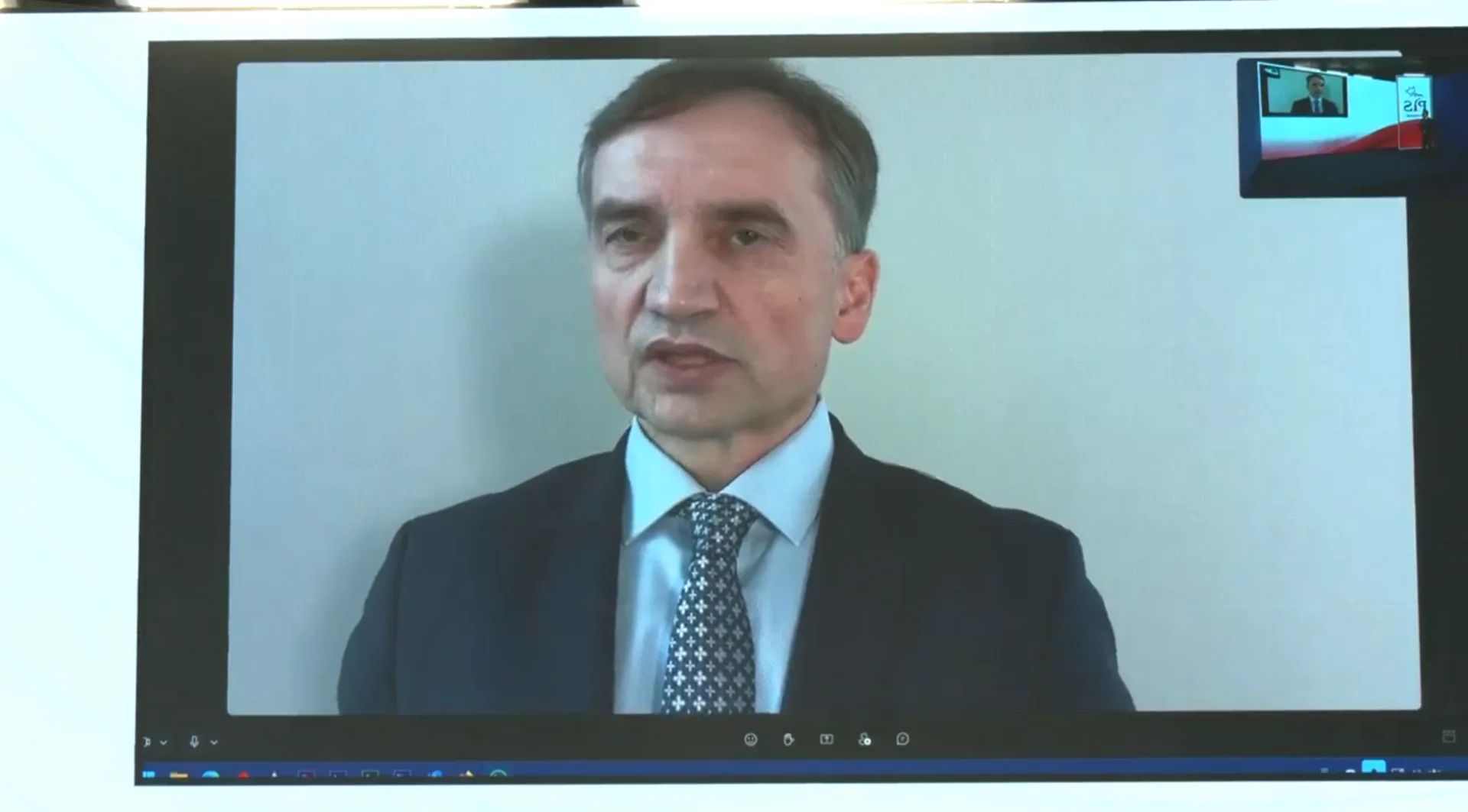 Ziobro stawia warunki powrotu do Polski. Zdalne oświadczenie w siedzibie PiS